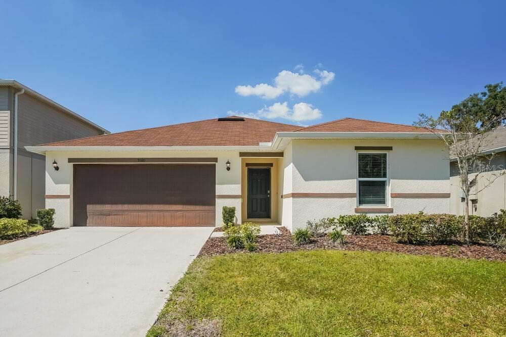 9320 EQUITY LANE SEFFNER, FL 33584