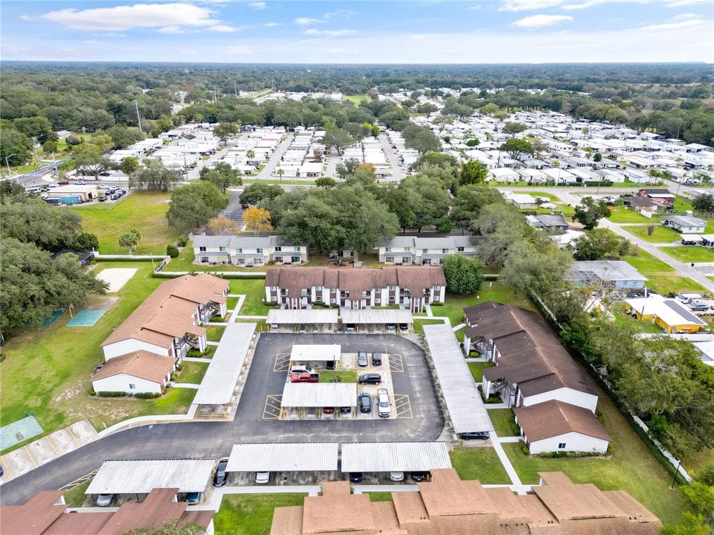 39132 COUNTY ROAD 54 UNIT 2044 ZEPHYRHILLS, FL 33542