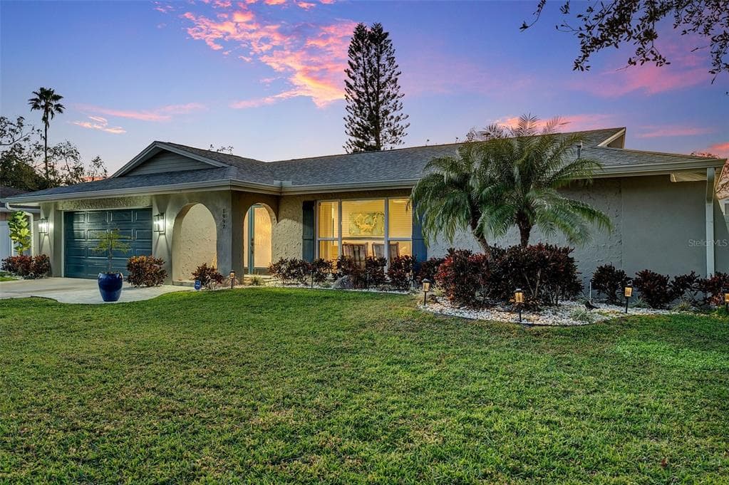 1997 ARVIS CIRCLE E