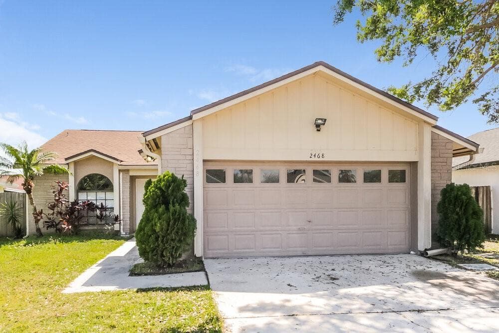 2468 ALBACA DRIVE ORLANDO, FL 32837