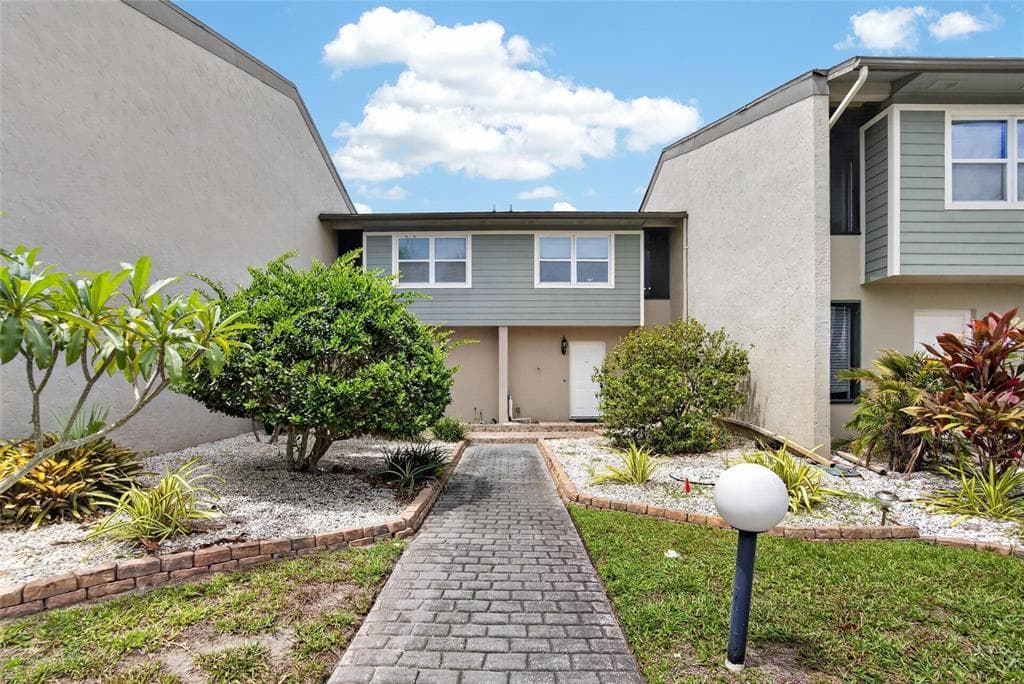 1028 APOLLO BEACH BOULEVARD UNIT 11