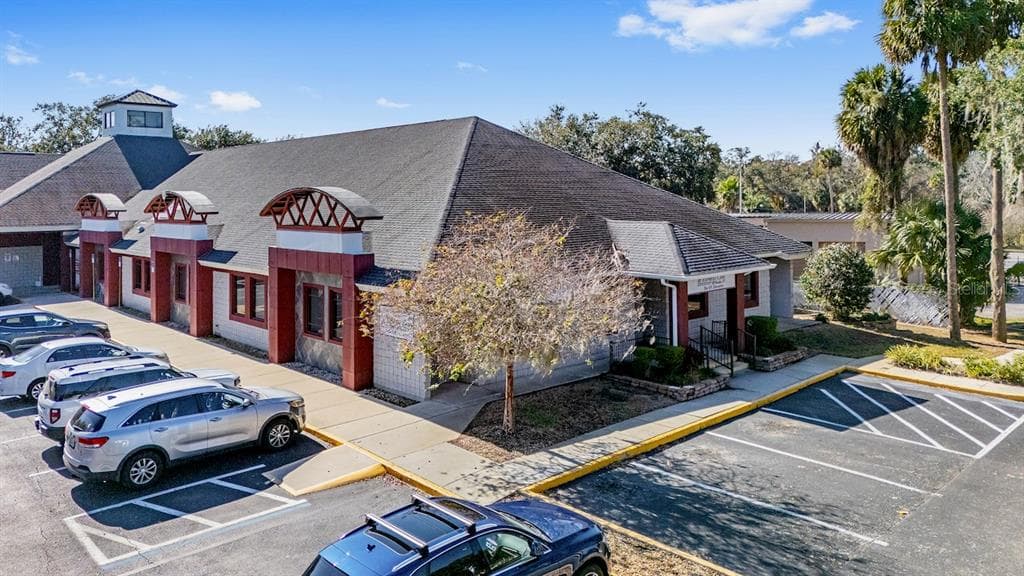 1834 SW 1ST AVENUE UNIT 201 OCALA, FL 34471