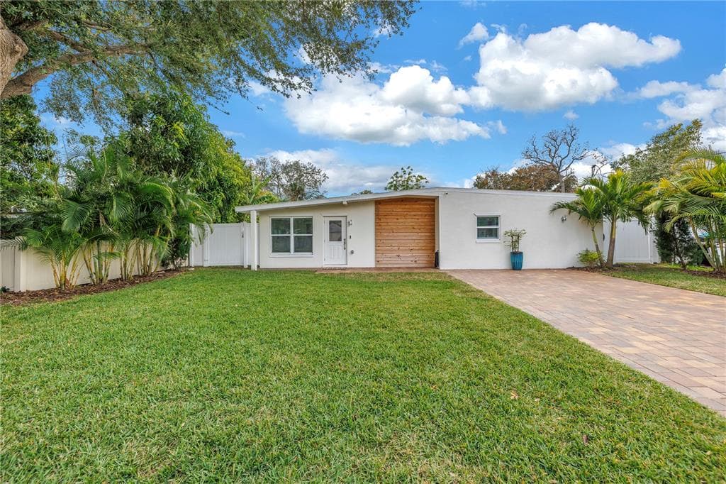 4104 W MARIETTA STREET TAMPA, FL 33616