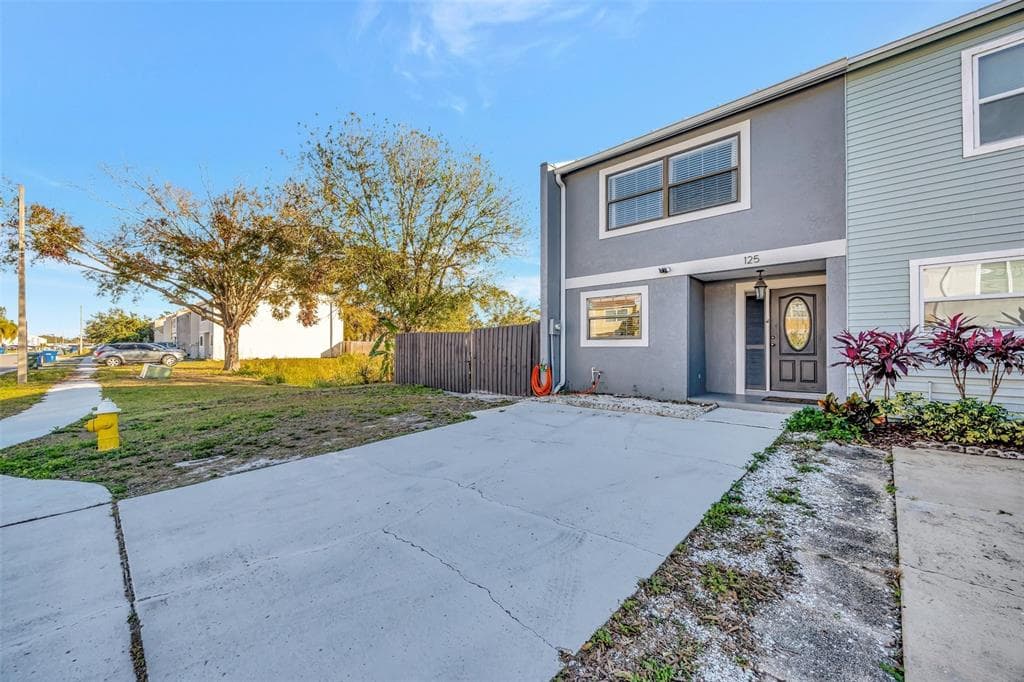 2820 S PINES DRIVE UNIT 125 LARGO, FL 33771