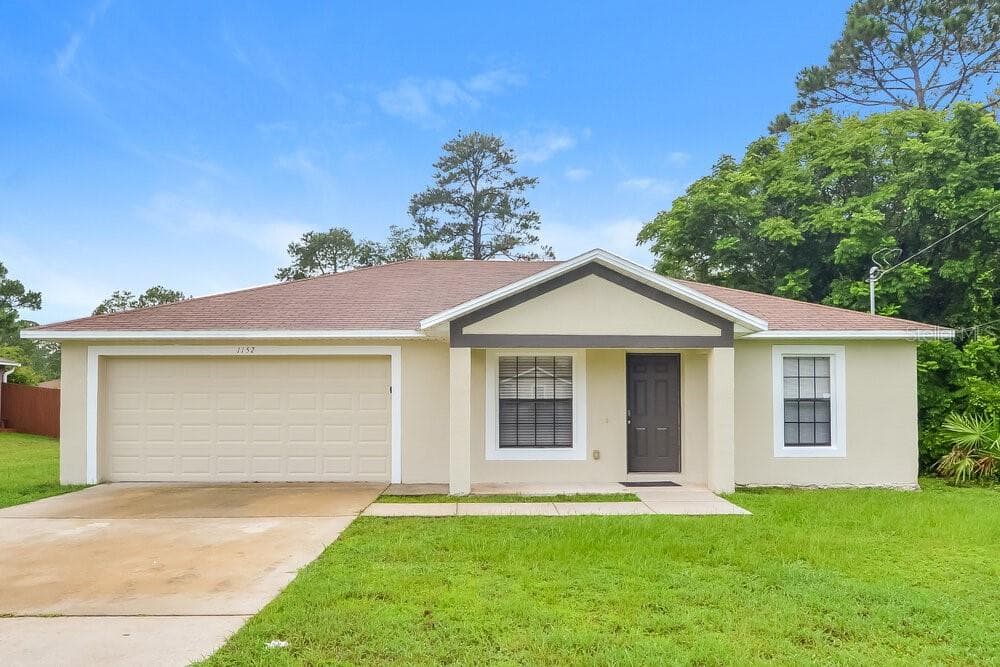 1152 8TH AVENUE DELAND, FL 32724