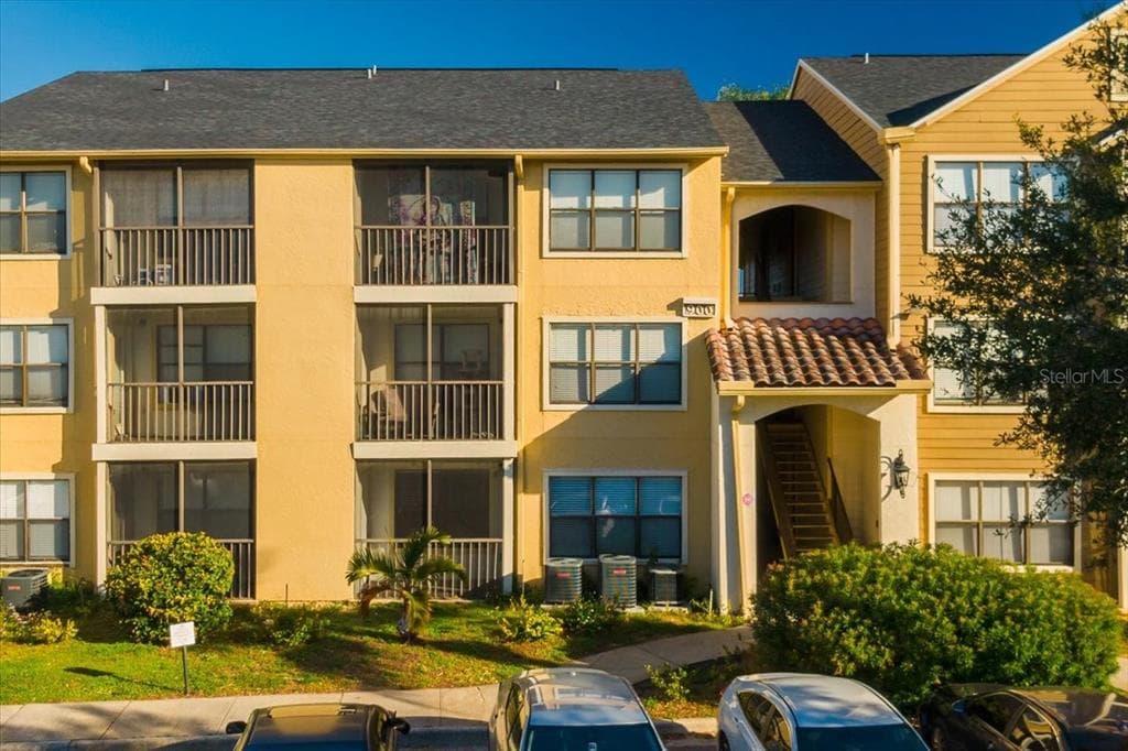 11901 4TH STREET N UNIT 9105 ST PETERSBURG, FL 33716