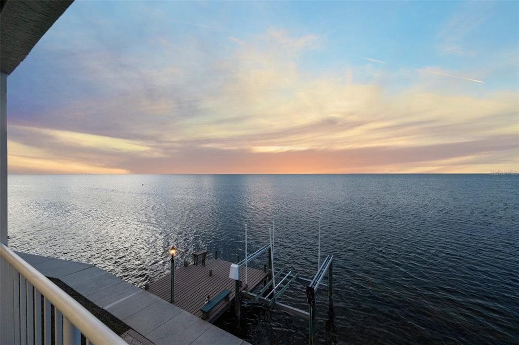 6423 DRIFTWOOD DRIVE HUDSON, FL 34667