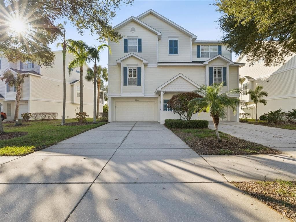 2644 MICHAEL PLACE DUNEDIN, FL 34698