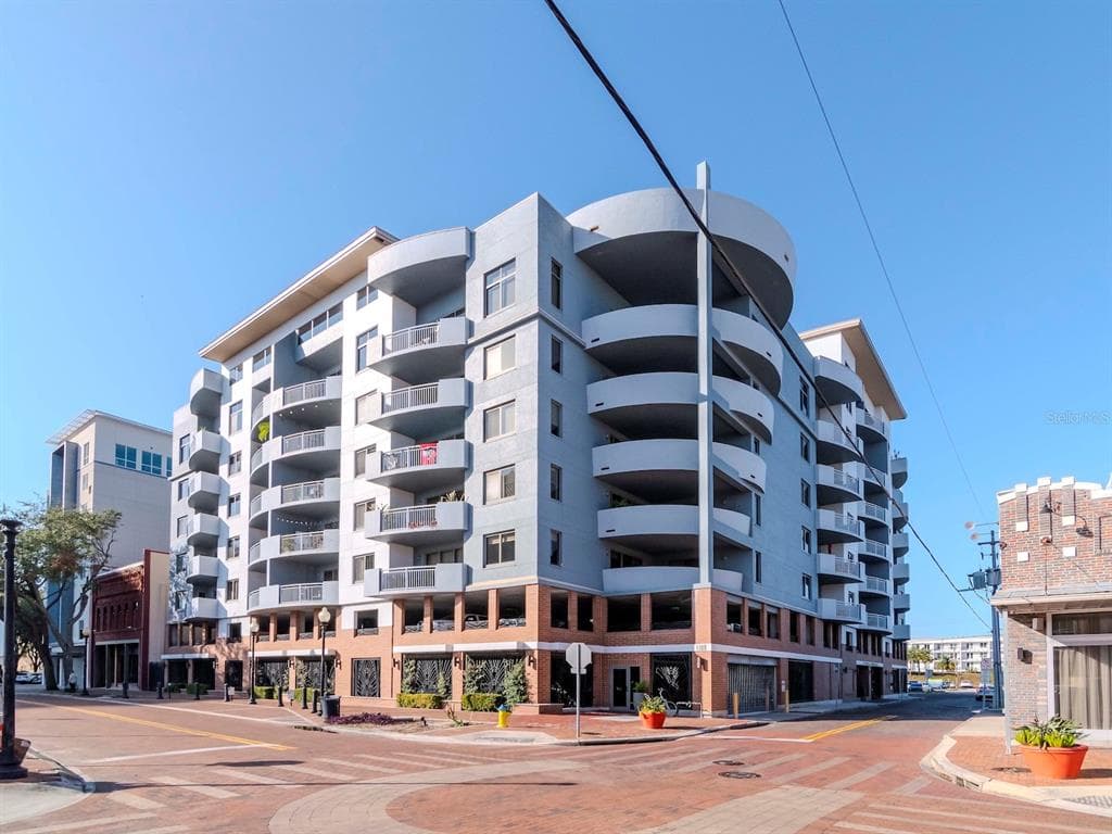 1108 N FRANKLIN STREET UNIT 304 TAMPA, FL 33602