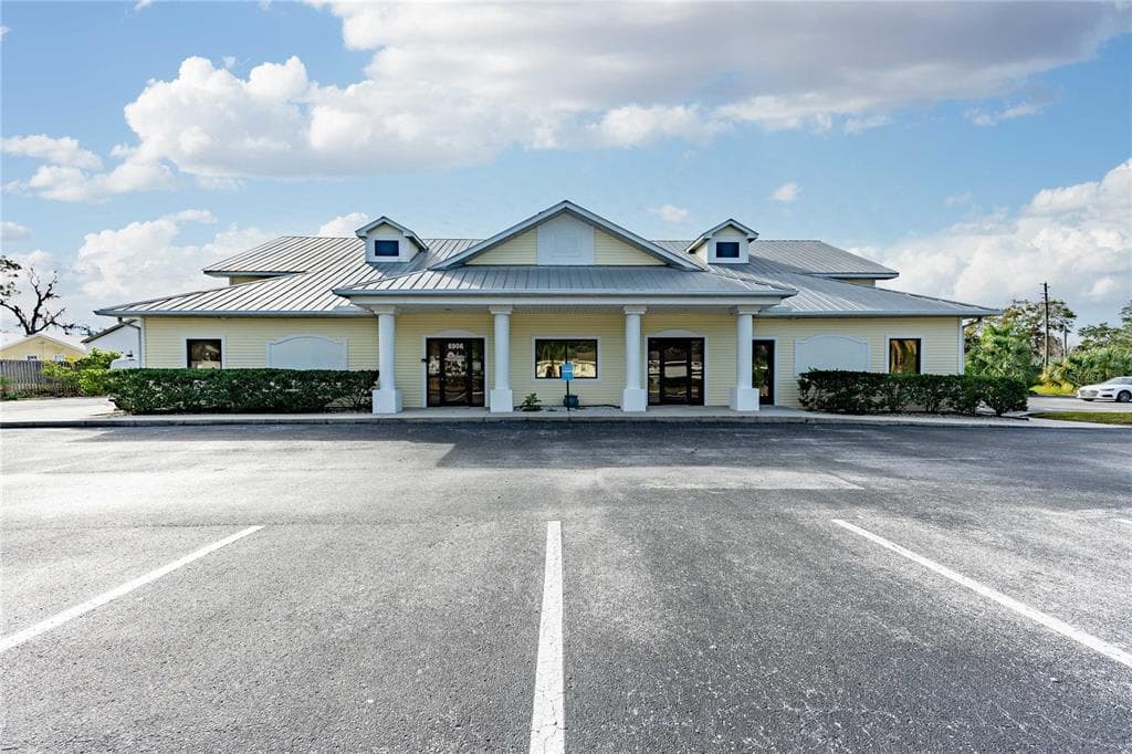 6906 MADISON STREET NEW PORT RICHEY, FL 34652