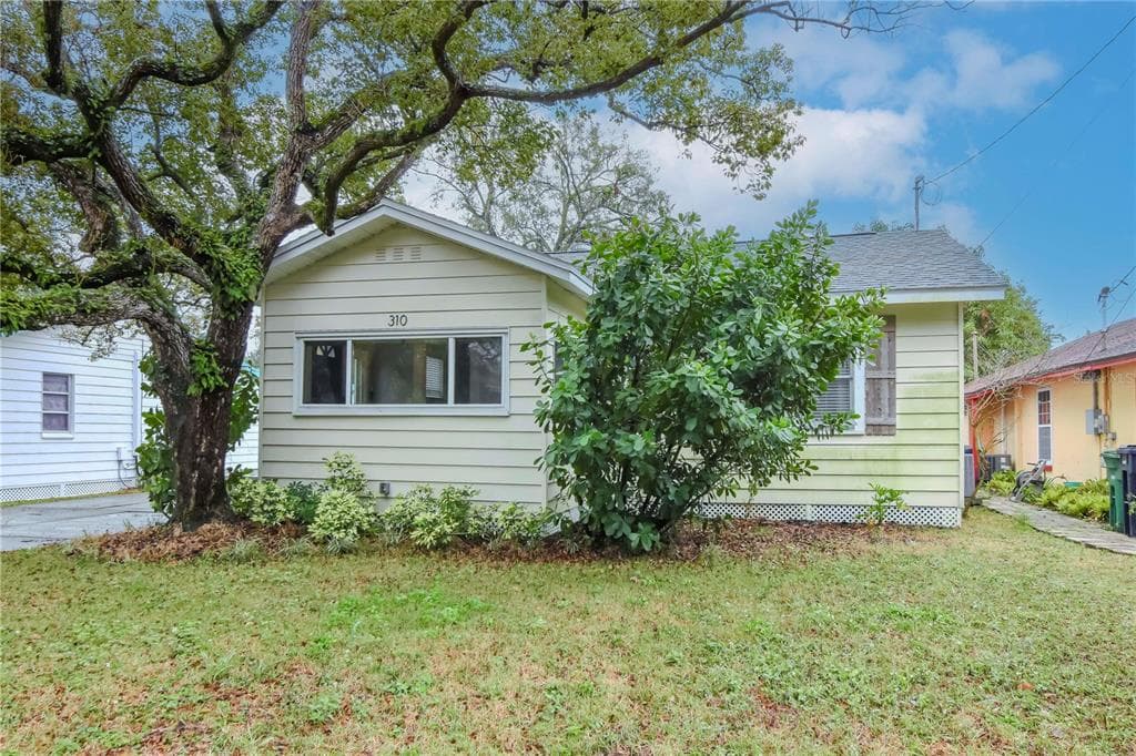 310 W HILDA STREET TAMPA, FL 33603