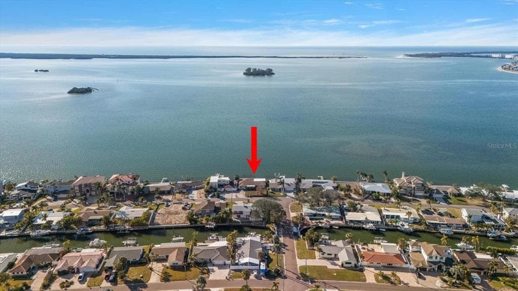 2190 HARBOR VIEW DRIVE DUNEDIN, FL 34698