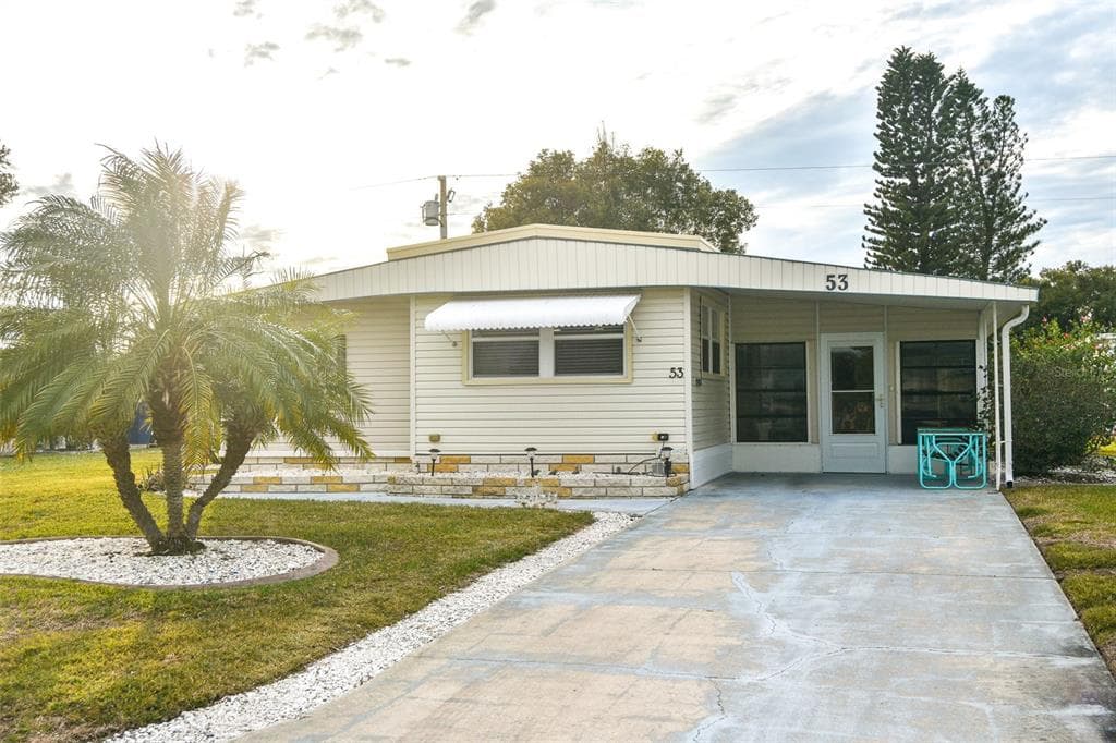 53 NEW ENGLAND COURT UNIT 9 PALM HARBOR, FL 34684
