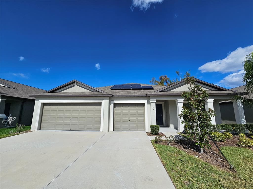 165 RAIN BERRY AVENUE RUSKIN, FL 33570