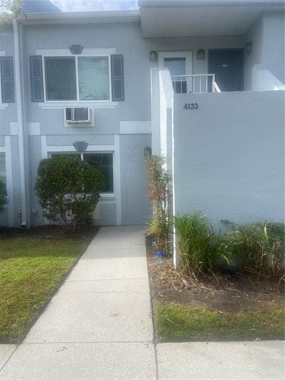 4133 DOLPHIN DRIVE UNIT 4133 TAMPA, FL 33617