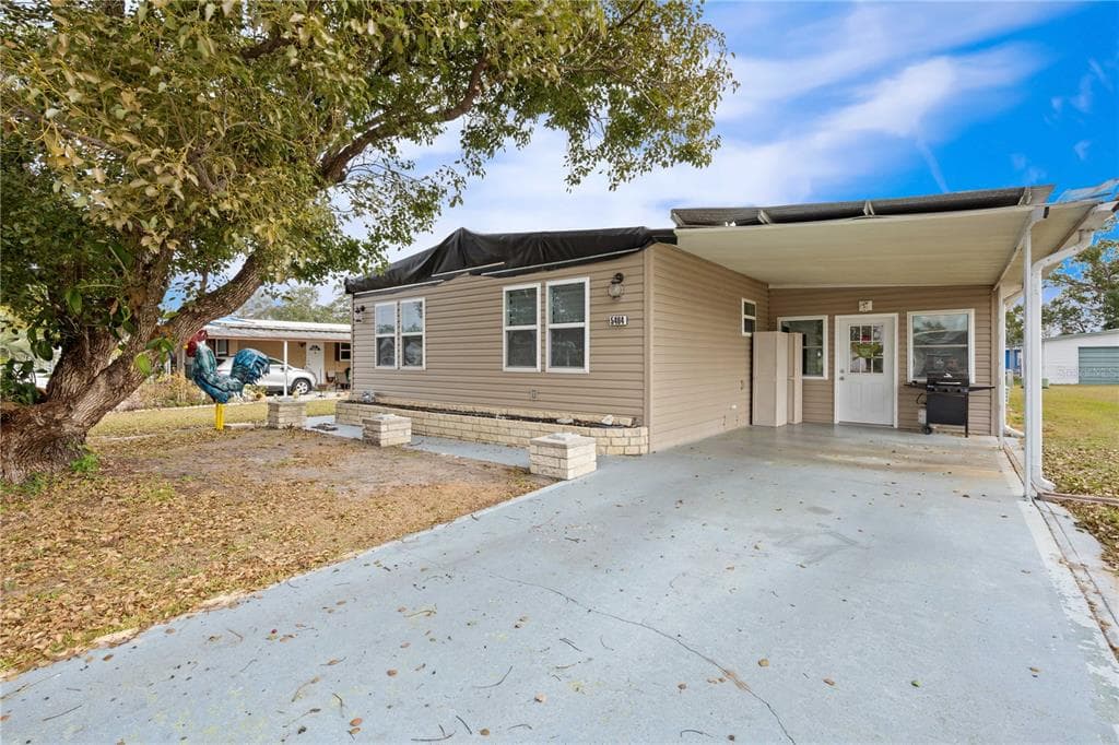 5404 JO STREET ZEPHYRHILLS, FL 33542