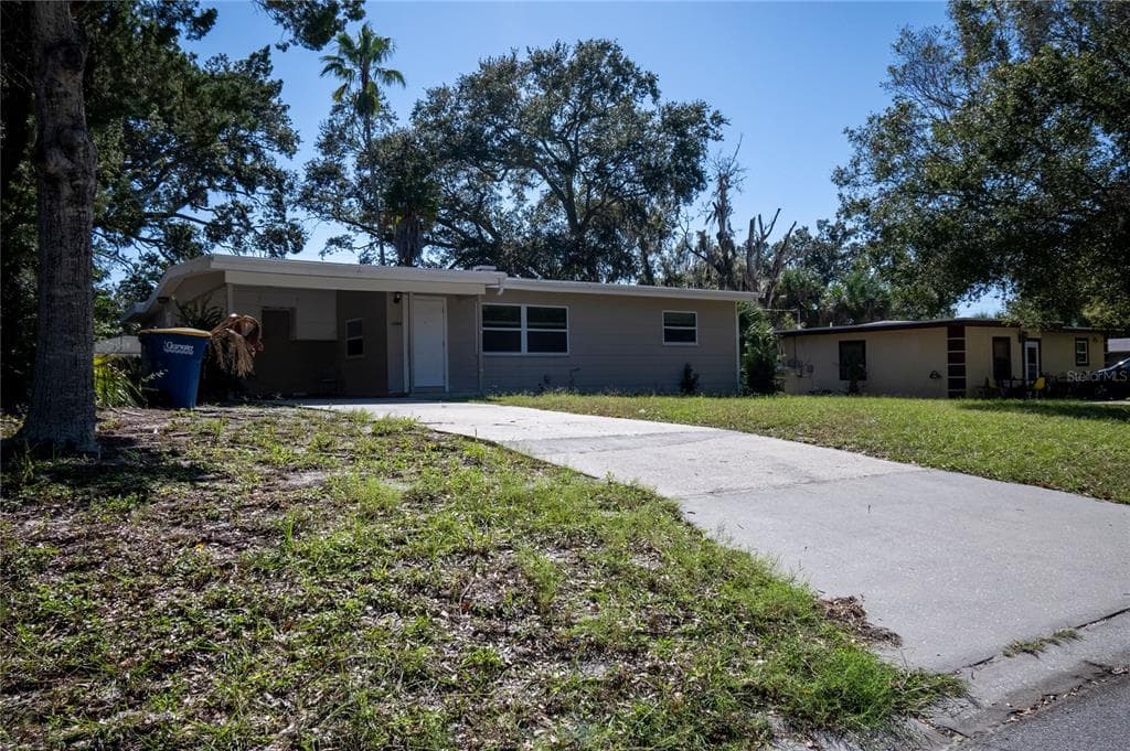 1349 WOODBINE STREET CLEARWATER, FL 33755