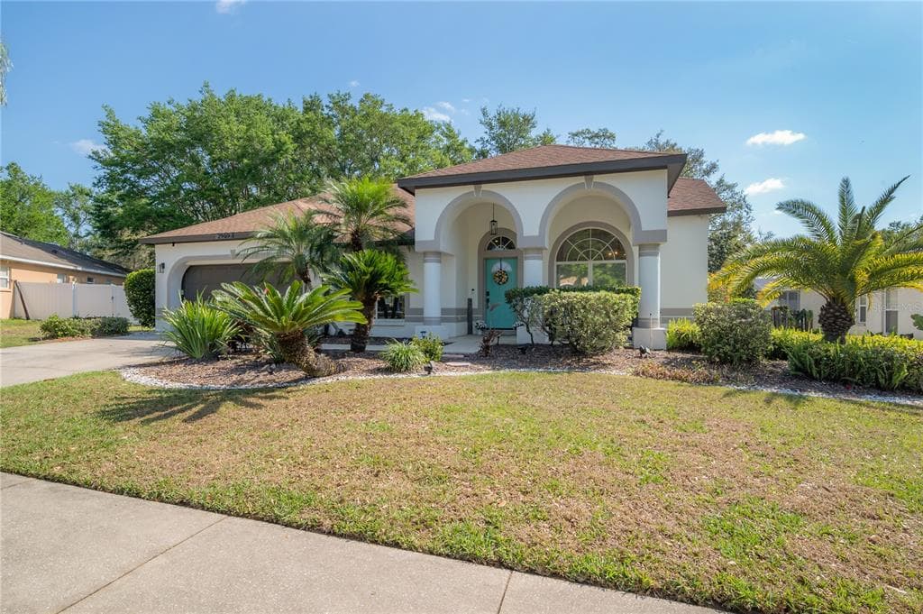 2909 FOLKLORE DRIVE VALRICO, FL 33596