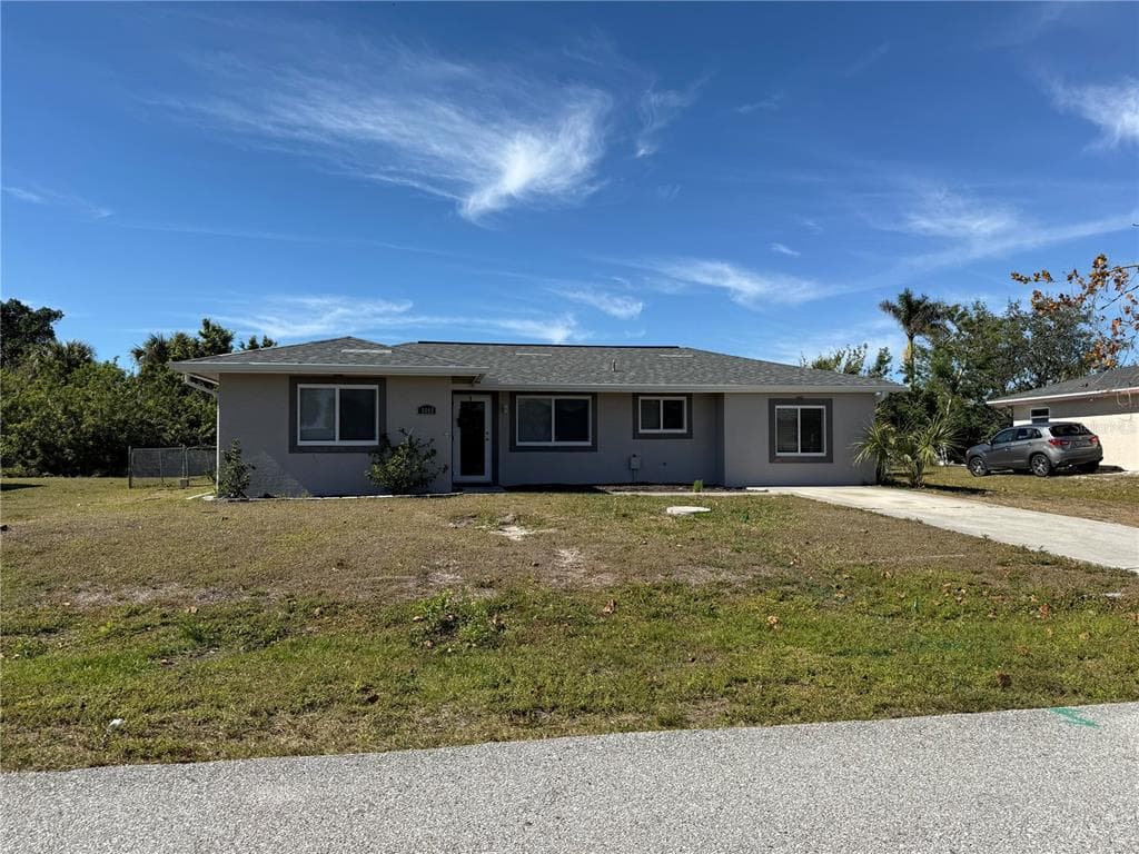 5048 CHAVES CIRCLE PORT CHARLOTTE, FL 33948