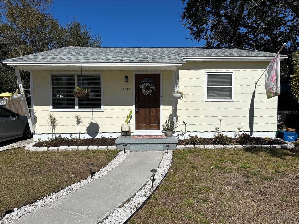 5517 12TH AVE S GULFPORT, FL 33707