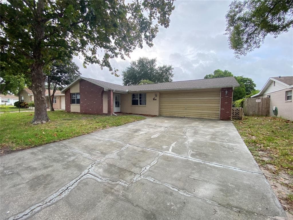 6310 SEABREEZE DRIVE PORT RICHEY, FL 34668