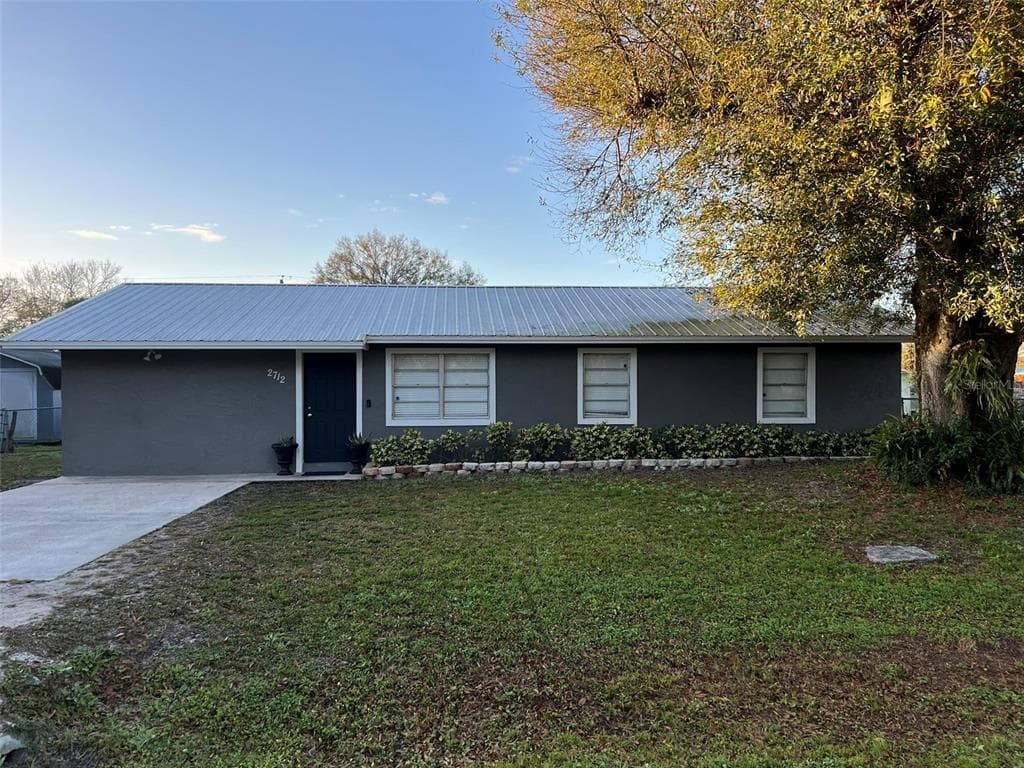2712 NW 8TH STREET OKEECHOBEE, FL 34972