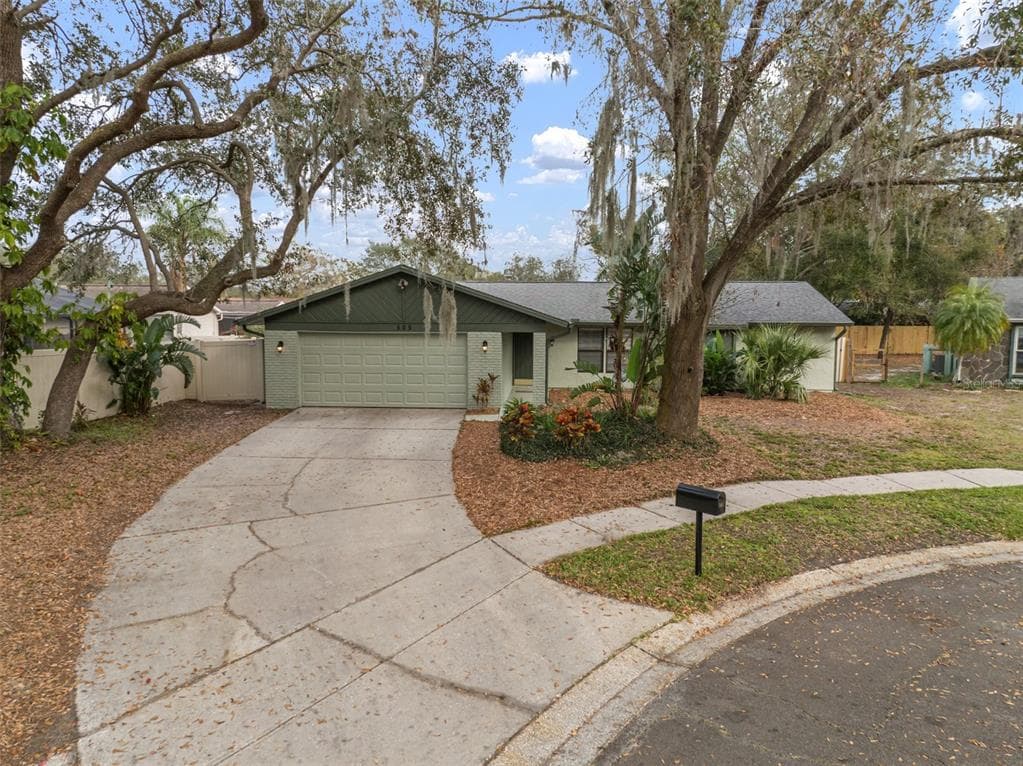 505 EMBERWOOD DRIVE BRANDON, FL 33511