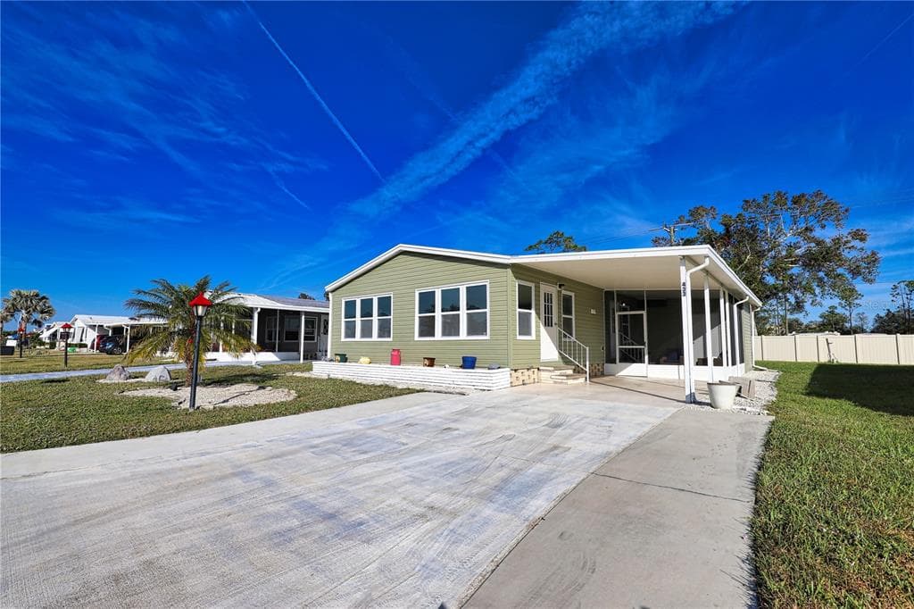433 LOMA LINDA NORTH PORT, FL 34287