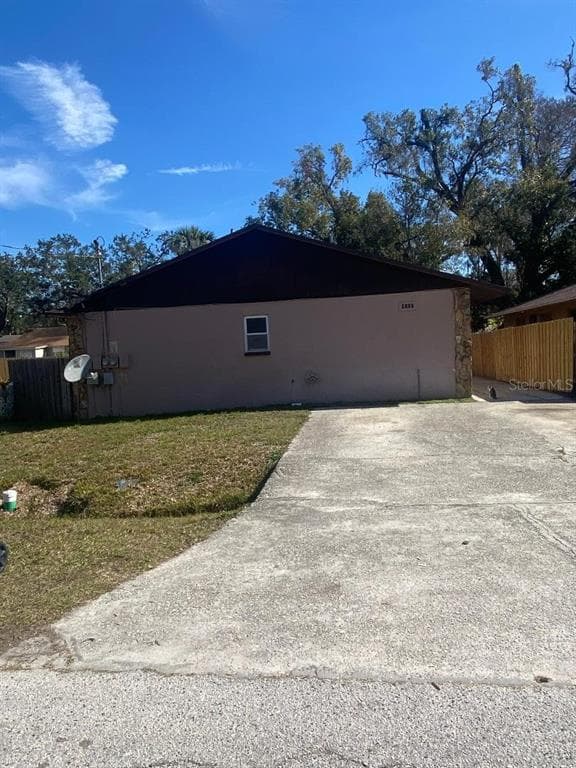 8407 N 10TH STREET UNIT B TAMPA, FL 33604