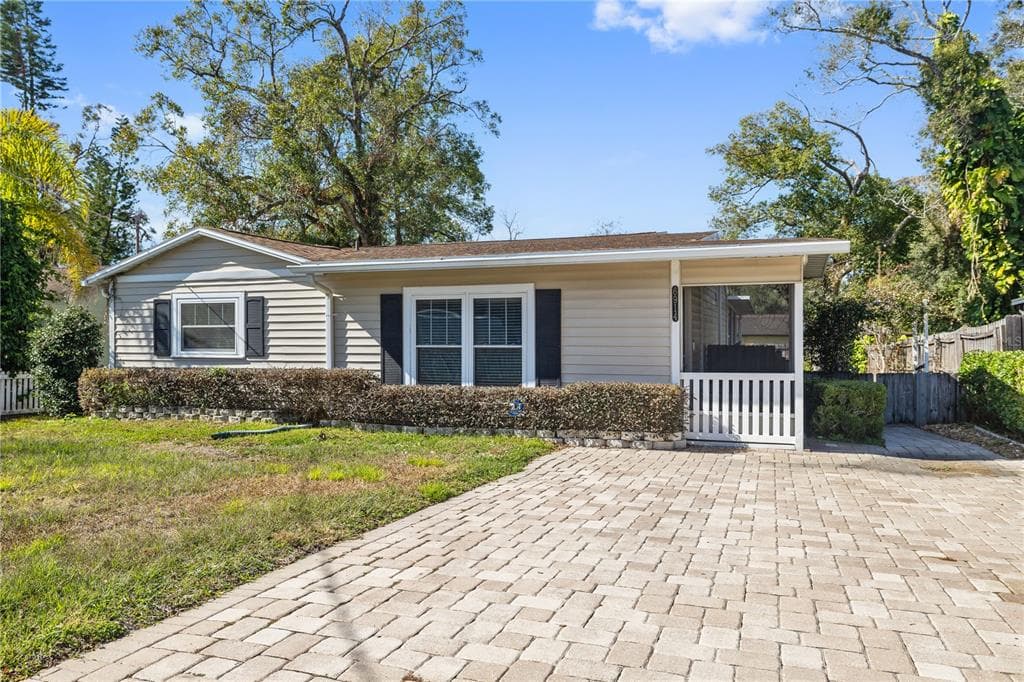 6914 N LYNN AVENUE TAMPA, FL 33604