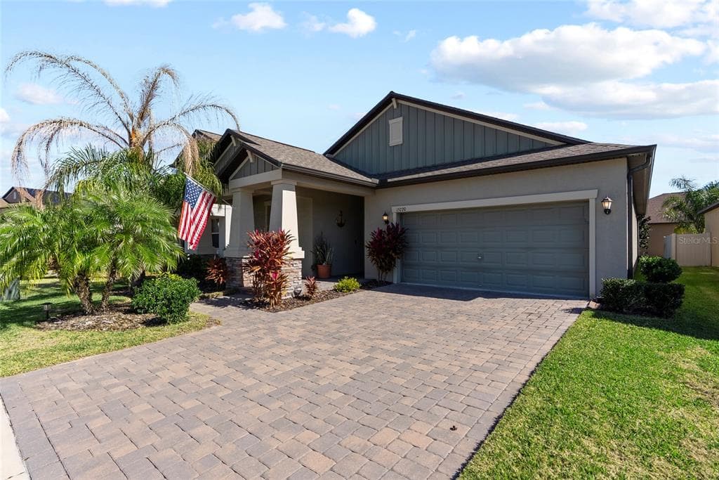 15720 BUCKFORD LANDING PLACE SUN CITY CENTER, FL 33573