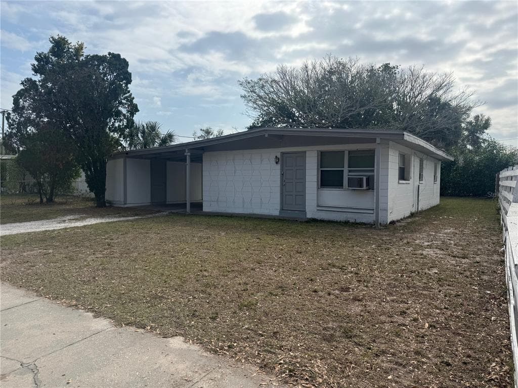 4106 W MANGO AVENUE TAMPA, FL 33616