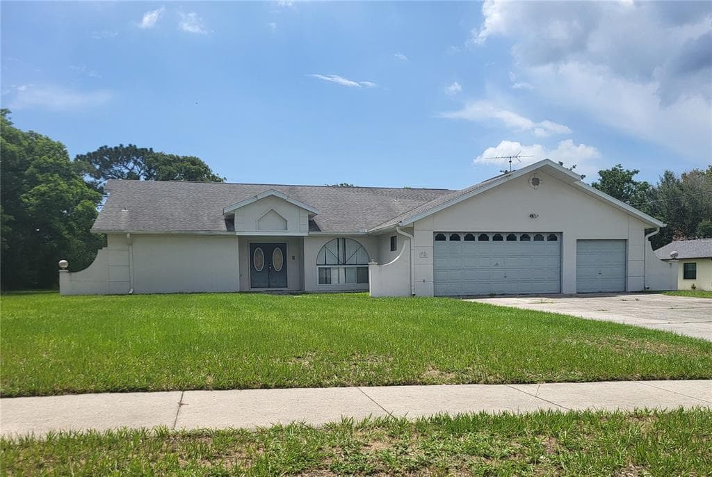 3385 SPRING PARK WAY BROOKSVILLE, FL 34604