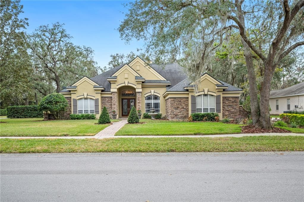6011 HAMMOCK HILL AVENUE LITHIA, FL 33547