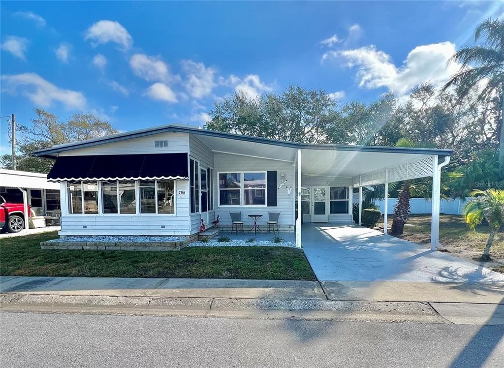 1100 BELCHER ROAD S UNIT 706 LARGO, FL 33771