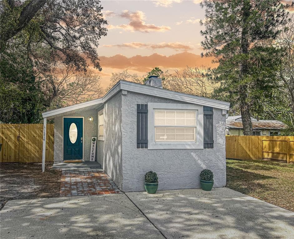 1214 ORANGE AVENUE DUNEDIN, FL 34698