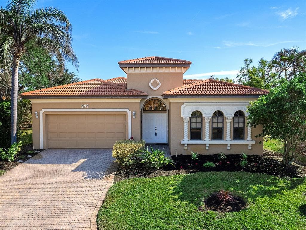 249 RIO TERRA VENICE, FL 34285