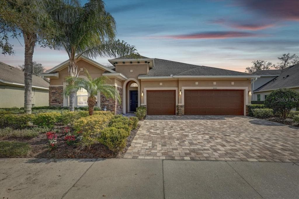 1045 TRACEY ANN LOOP