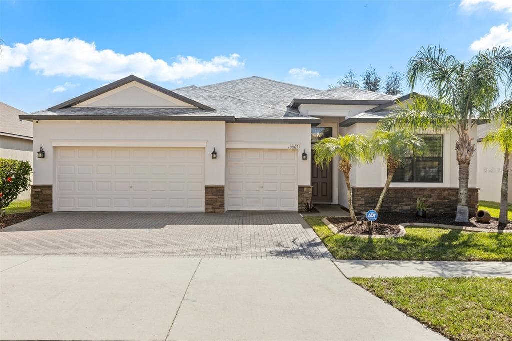 10063 CELTIC ASH DRIVE RUSKIN, FL 33573