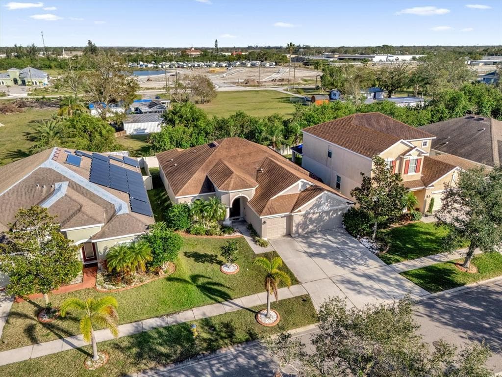1213 PARKER DEN DRIVE RUSKIN, FL 33570