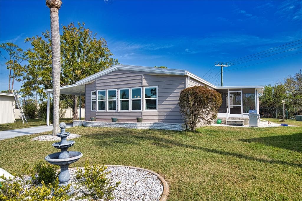 439 LOMA LINDA NORTH PORT, FL 34287