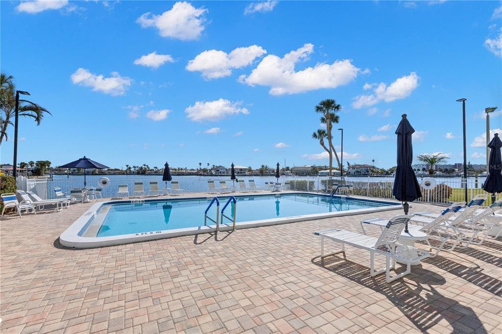 420 64TH AVENUE UNIT 402 ST PETE BEACH, FL 33706