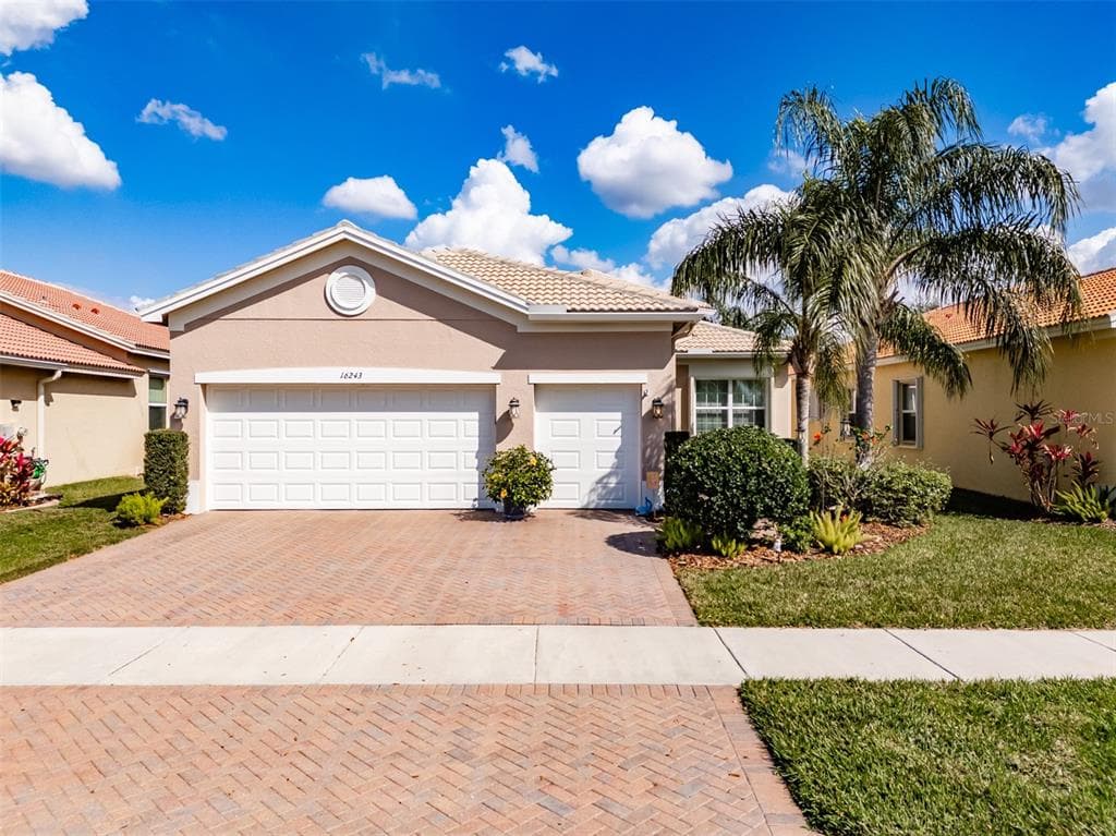 16243 CAPE CORAL DRIVE WIMAUMA, FL 33598