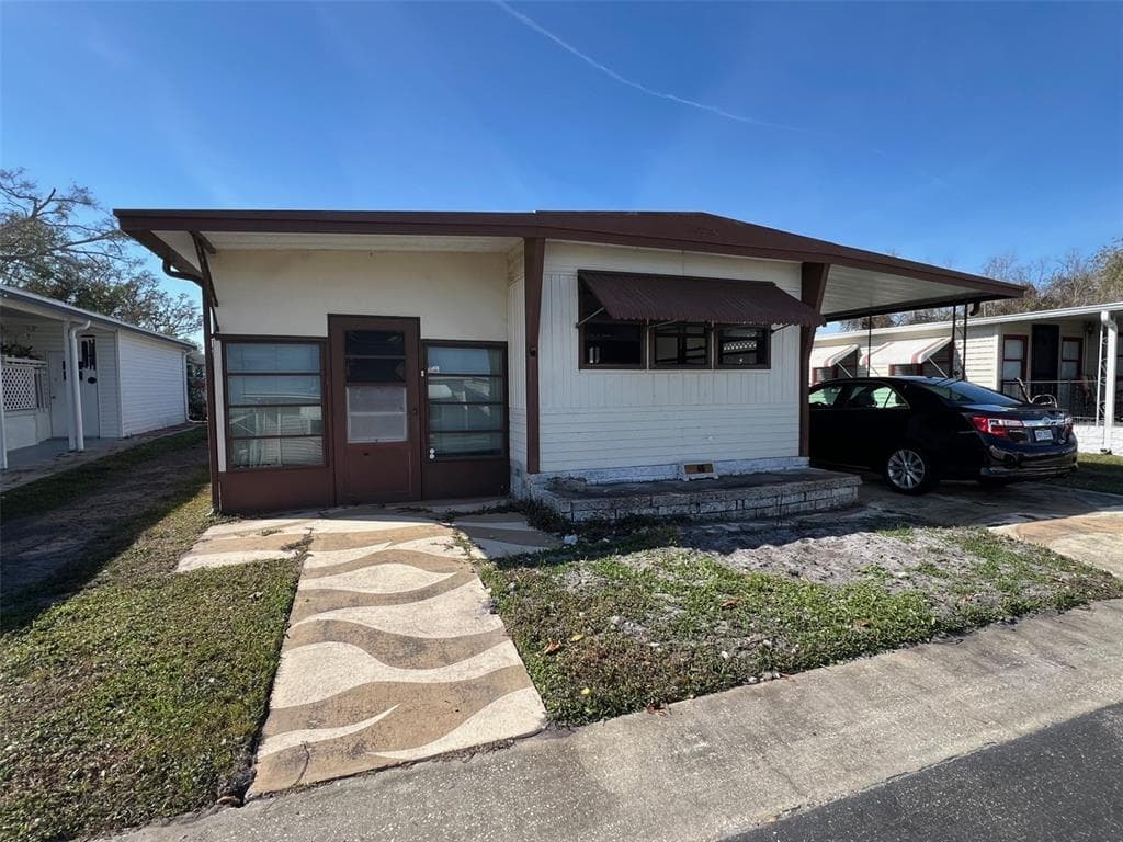 11300 124TH AVENUE UNIT 46 LARGO, FL 33778