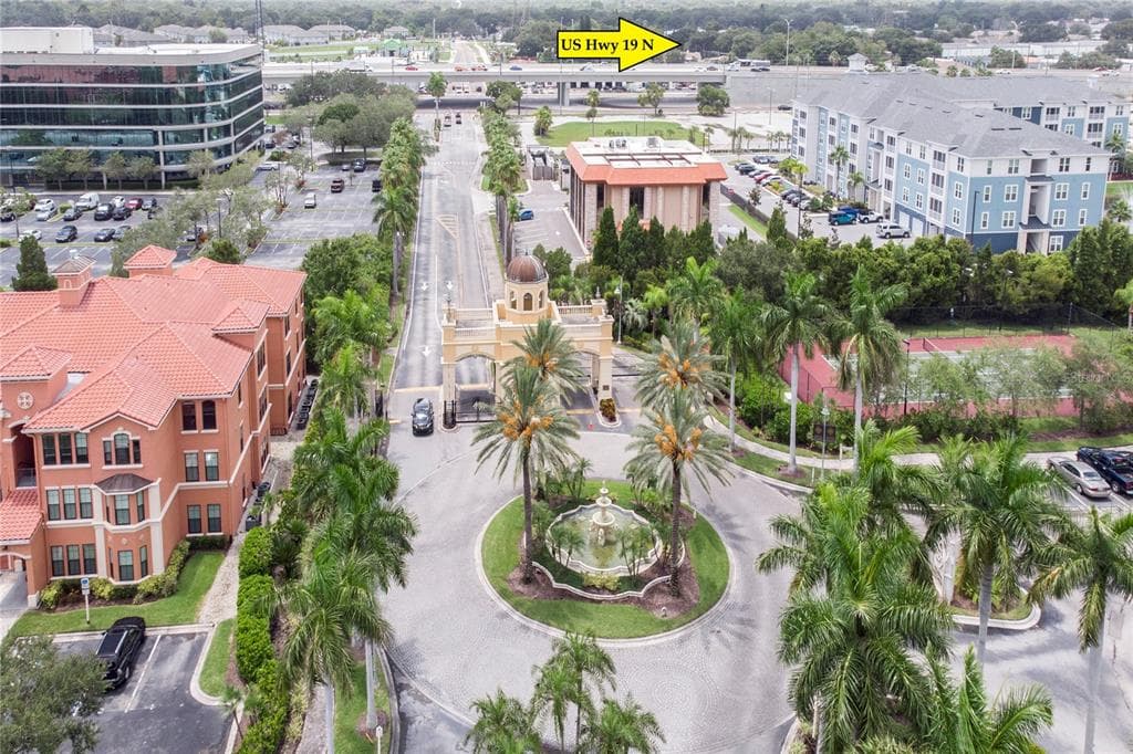 2723 VIA CAPRI UNIT 825 CLEARWATER, FL 33764