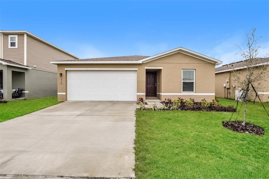 1978 IOWA DRIVE SUMTERVILLE, FL 33585