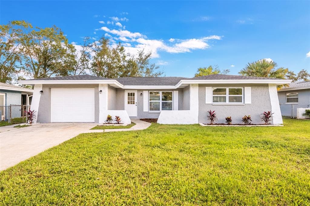 1811 FOREST DRIVE OLDSMAR, FL 34677