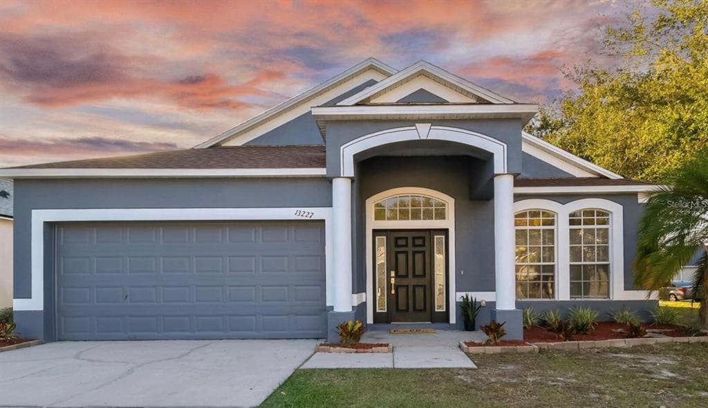 13227 CHERRY BARK CIRCLE RIVERVIEW, FL 33579