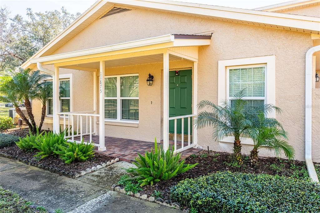11875 RAINTREE DRIVE TEMPLE TERRACE, FL 33617