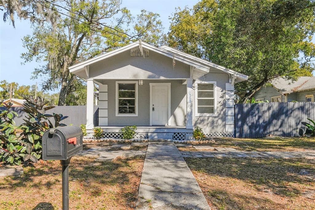 1212 E NEW ORLEANS AVENUE TAMPA, FL 33603
